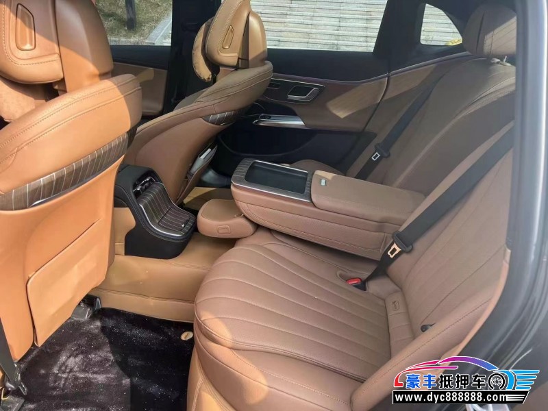 24年奔驰E轿车抵押车出售