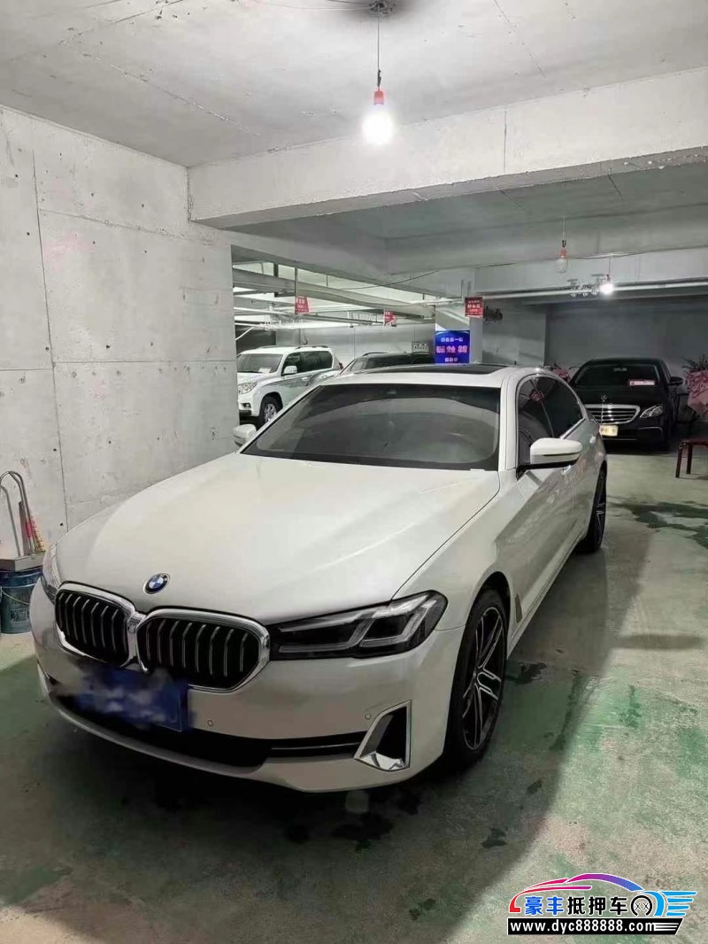22年宝马5系轿车抵押车出售