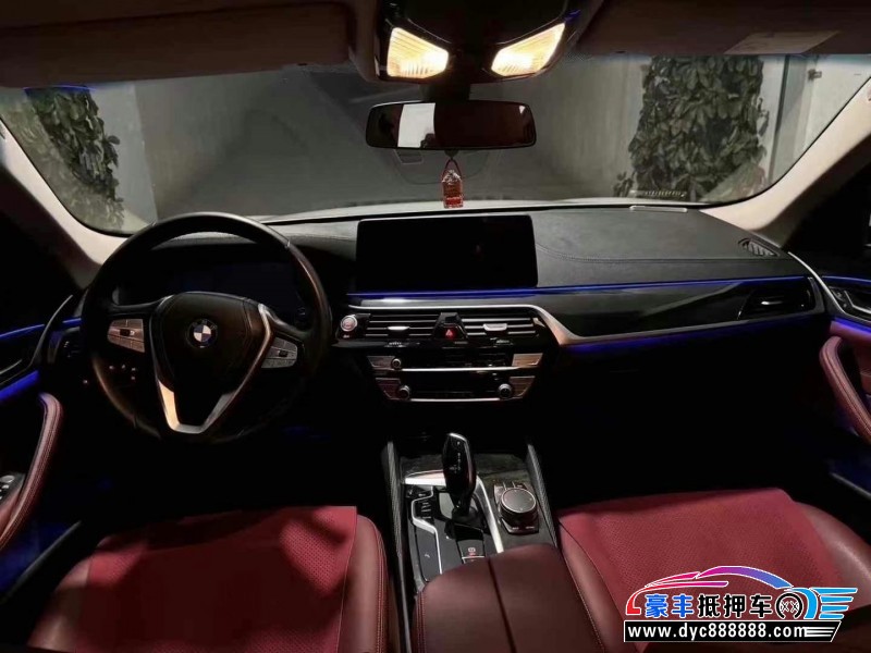 22年宝马5系轿车抵押车出售