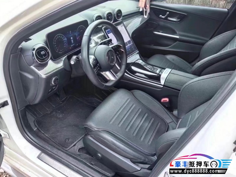 23年奔驰C轿车抵押车出售