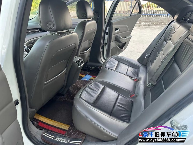 13年雪佛兰迈锐宝轿车抵押车出售