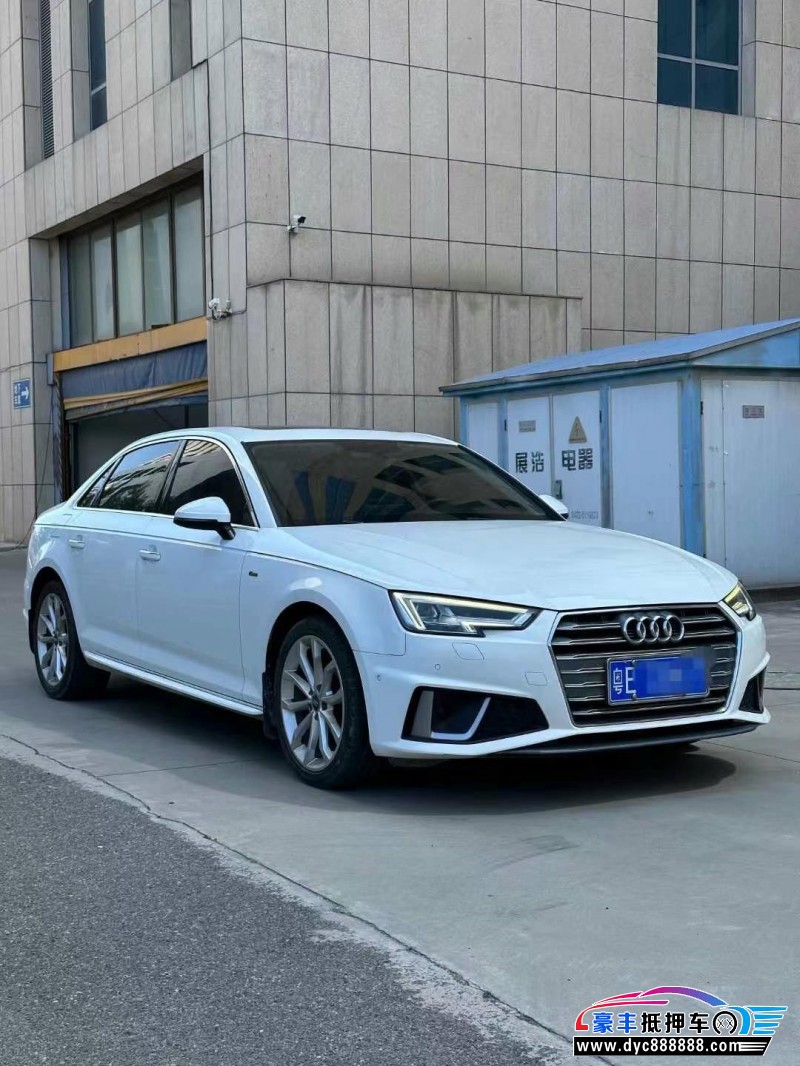 19年奥迪A4L轿车抵押车出售