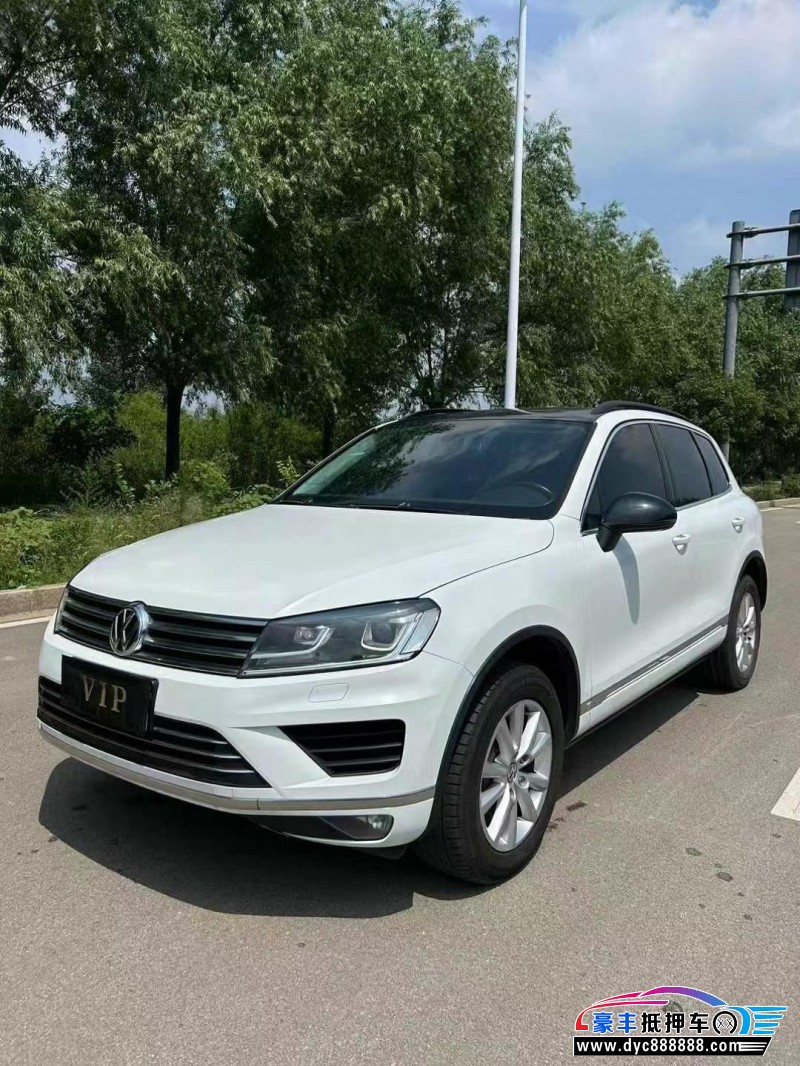 17年大众途锐SUV抵押车出售