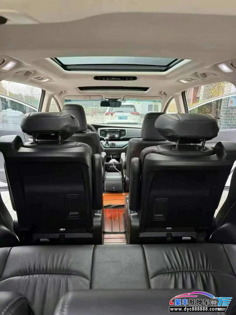 18年本田奥德赛MPV抵押车出售