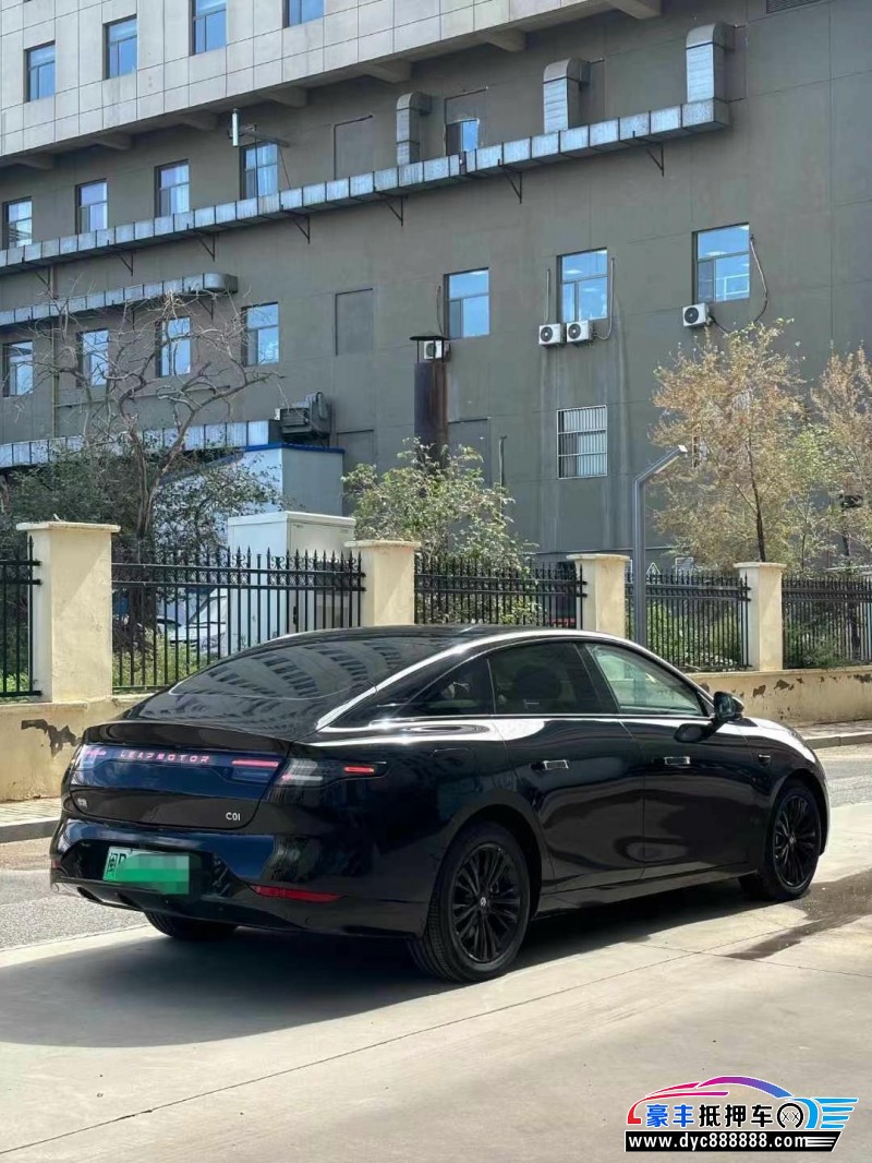 24年零跑c01轿车抵押车出售