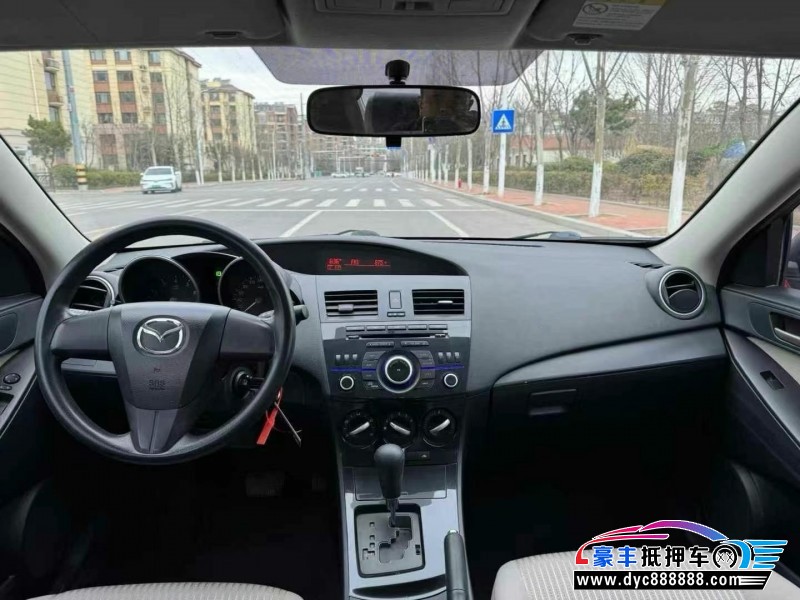 16年马自达3星骋轿车抵押车出售