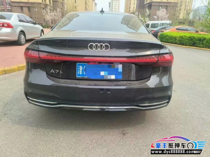 23年奥迪A7轿车抵押车出售