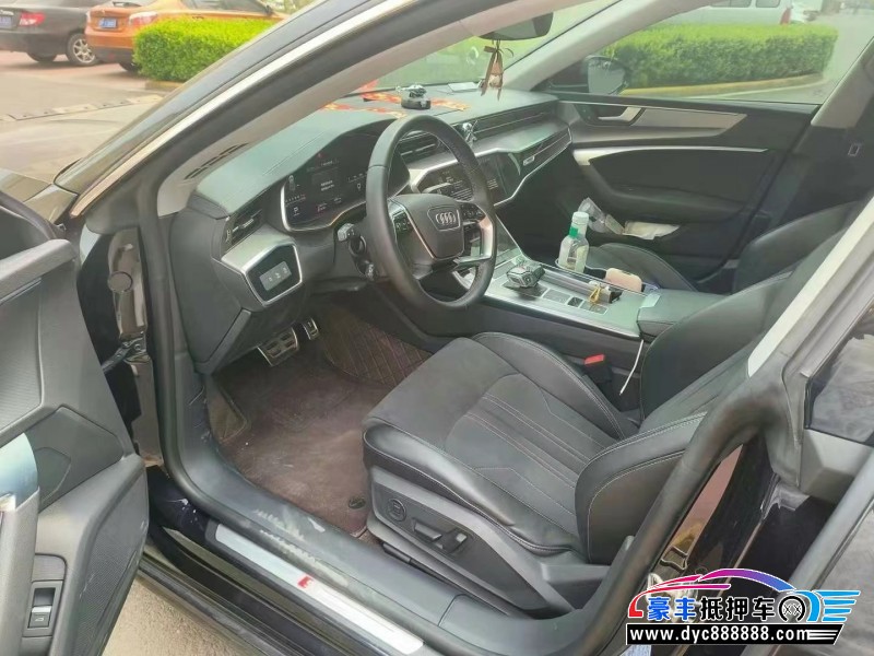 23年奥迪A7轿车抵押车出售