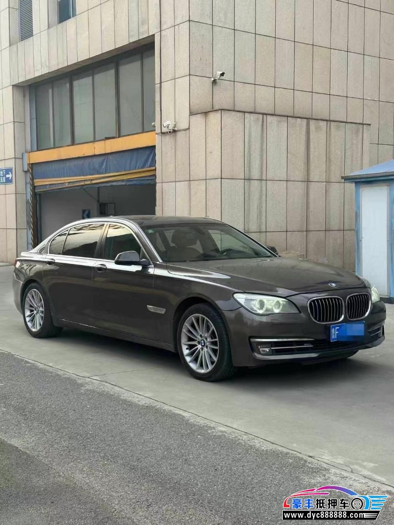 14年宝马7系轿车抵押车出售