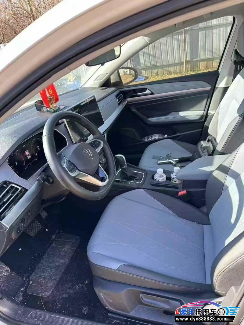 22年大众朗逸轿车抵押车出售