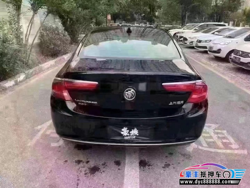 17年别克君越轿车抵押车出售