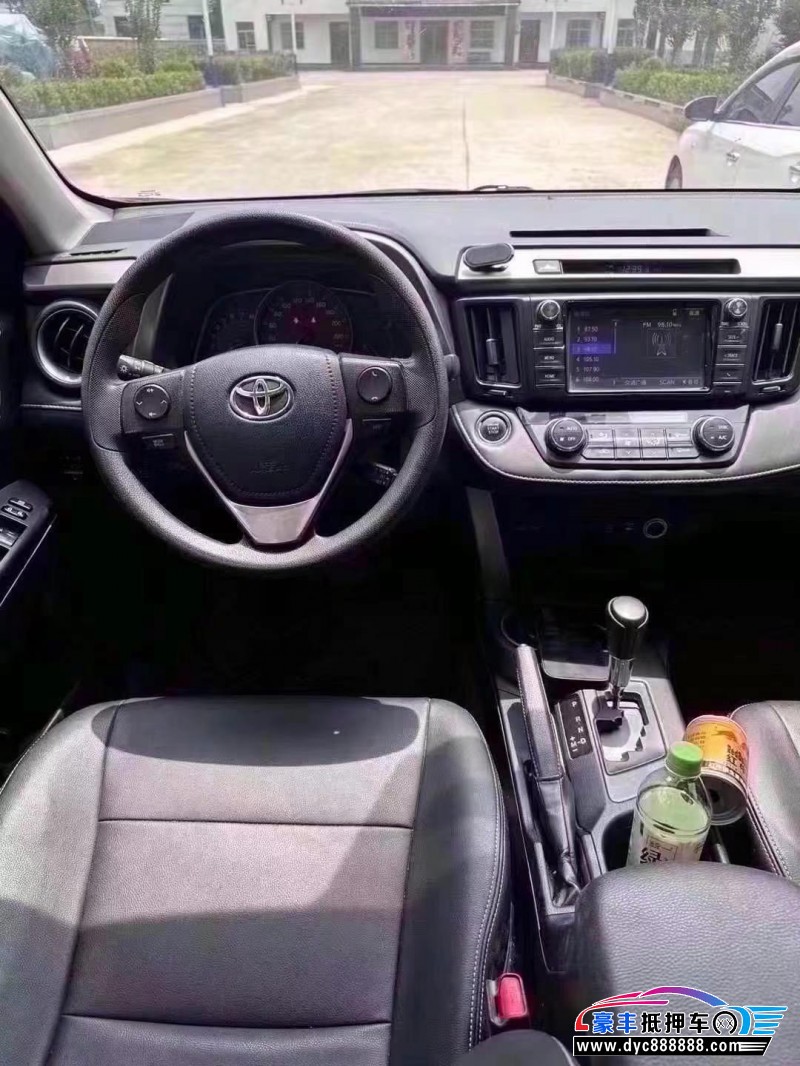 18年丰田RAV4SUV抵押车出售