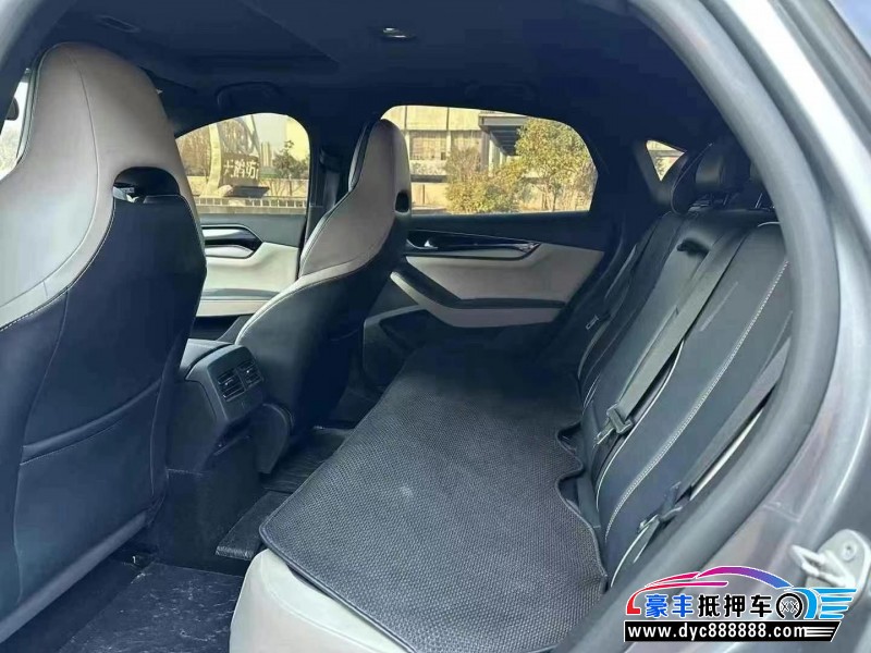 22年比亚迪秦轿车抵押车出售