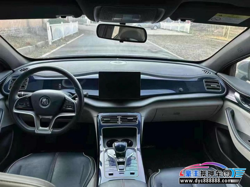 22年比亚迪秦轿车抵押车出售