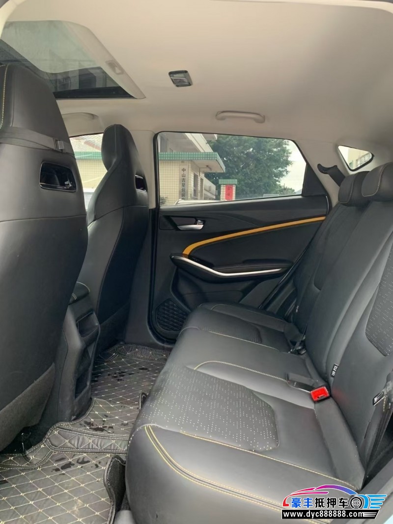 22年大众思皓X8轿车抵押车出售