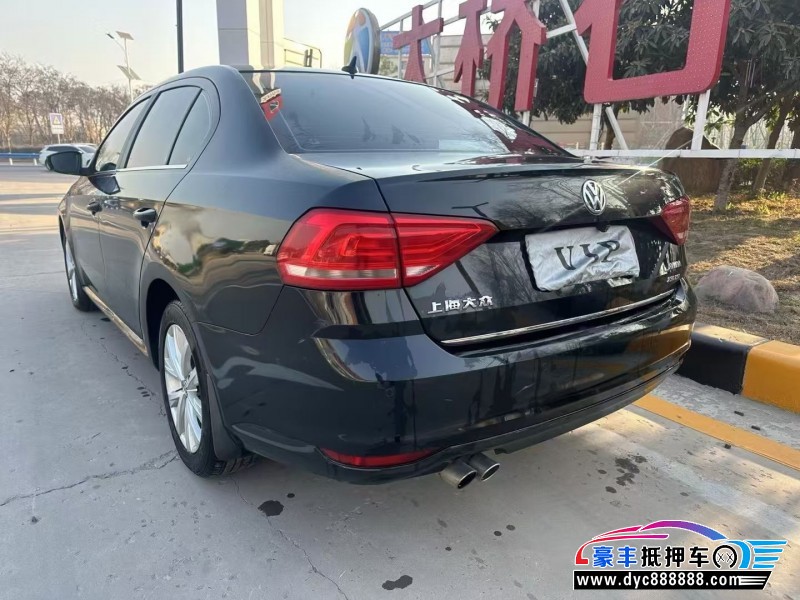 15年大众朗逸轿车抵押车出售