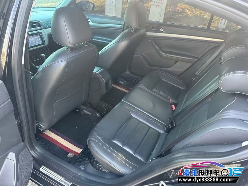 15年大众朗逸轿车抵押车出售