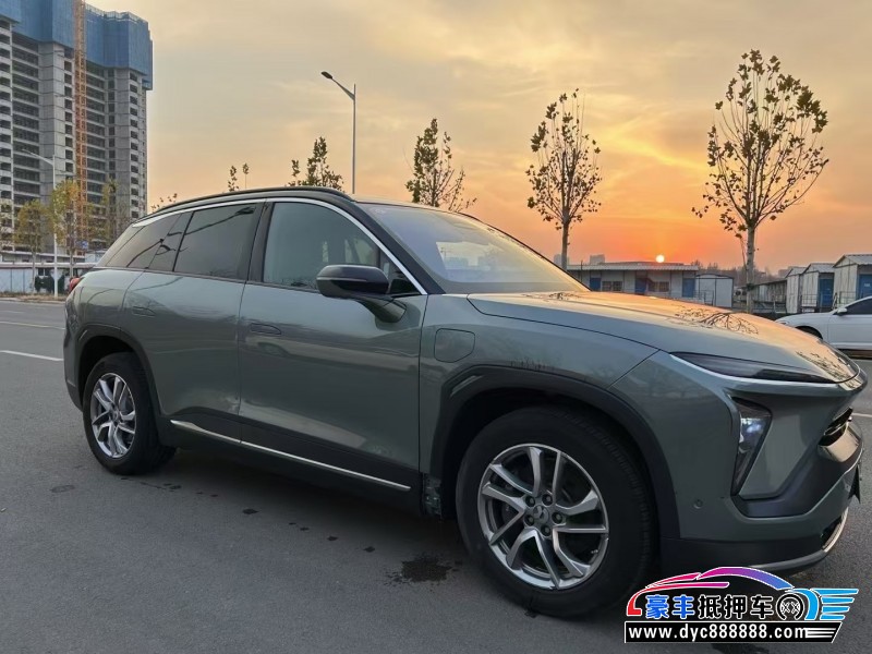 22年蔚来ES6轿车抵押车出售