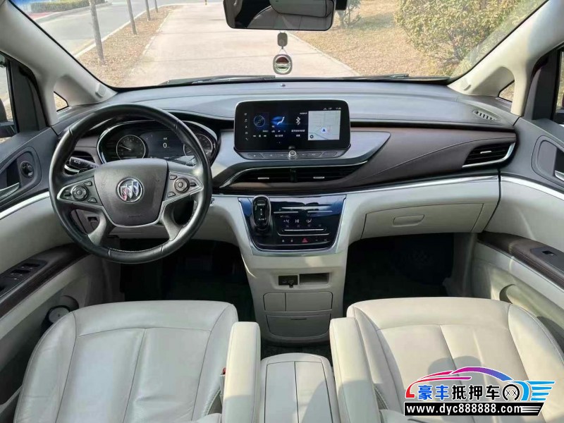 20年别克GL8轿车抵押车出售