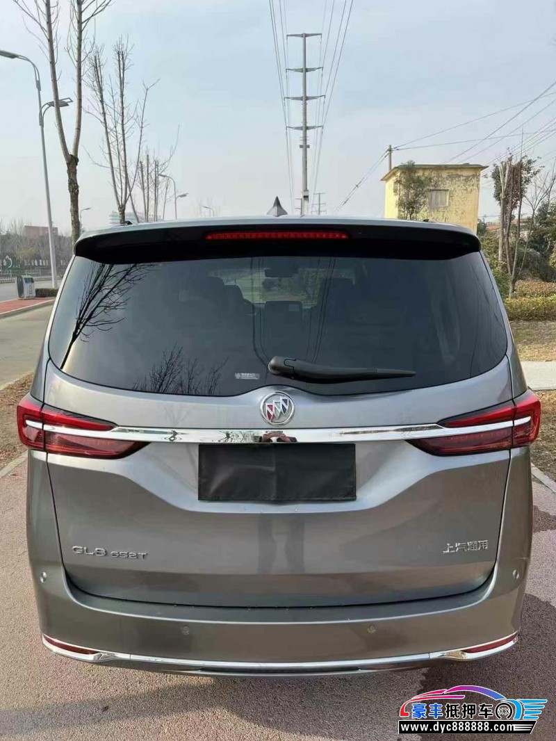 20年别克GL8轿车抵押车出售