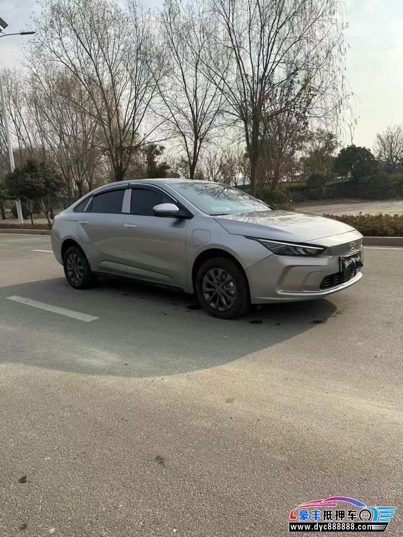 24年吉利几何轿车抵押车出售