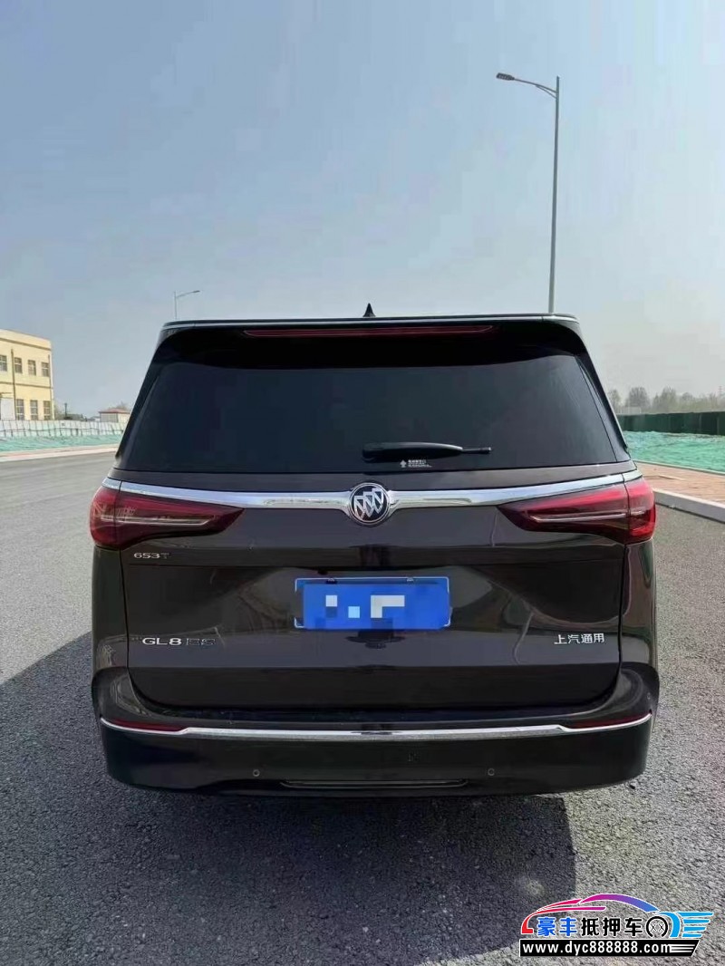 22年别克GL8轿车抵押车出售