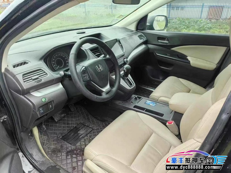 15年本田CR-V轿车抵押车出售