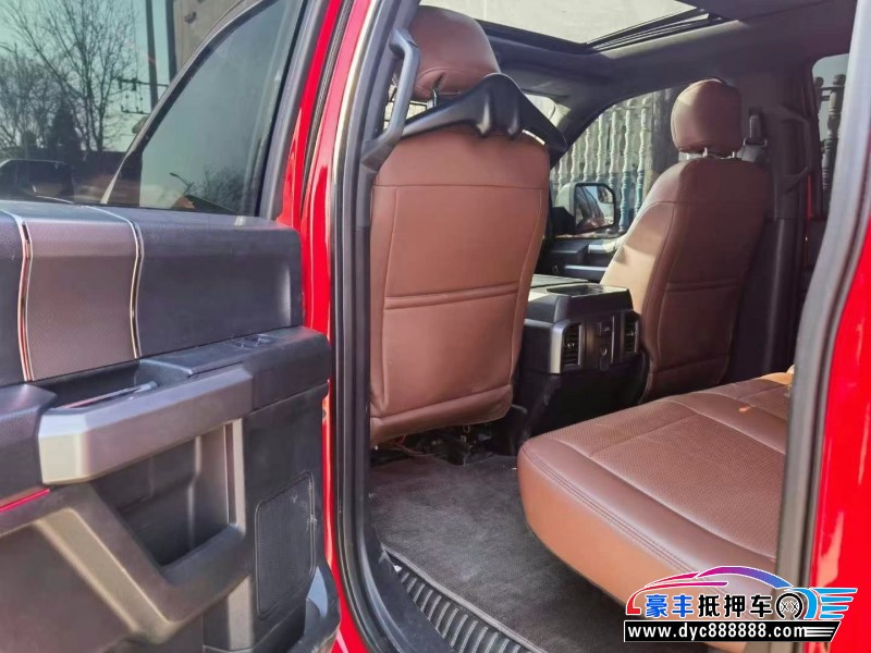 16年福特猛禽轿车抵押车出售