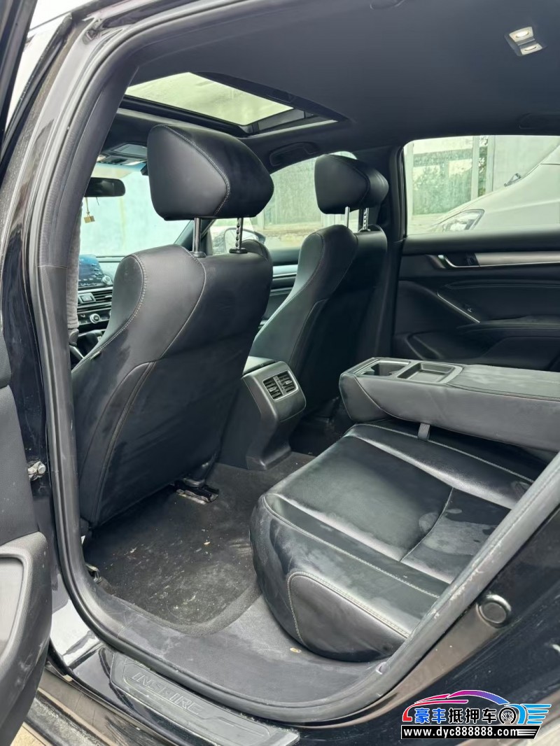 22年本田英诗派轿车抵押车出售