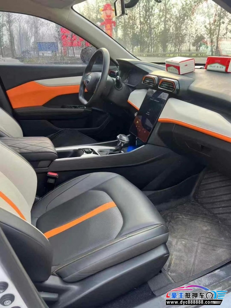 23年东风风神奕炫轿车抵押车出售