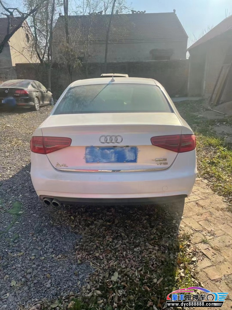 14年奥迪A4L轿车抵押车出售