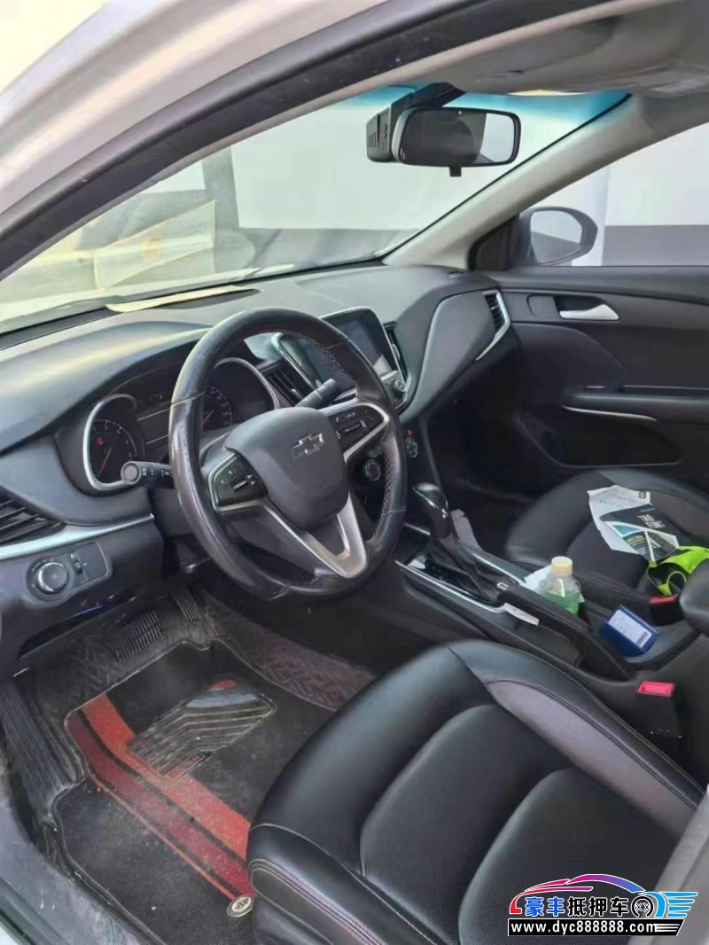 20年雪佛兰科鲁泽轿车抵押车出售