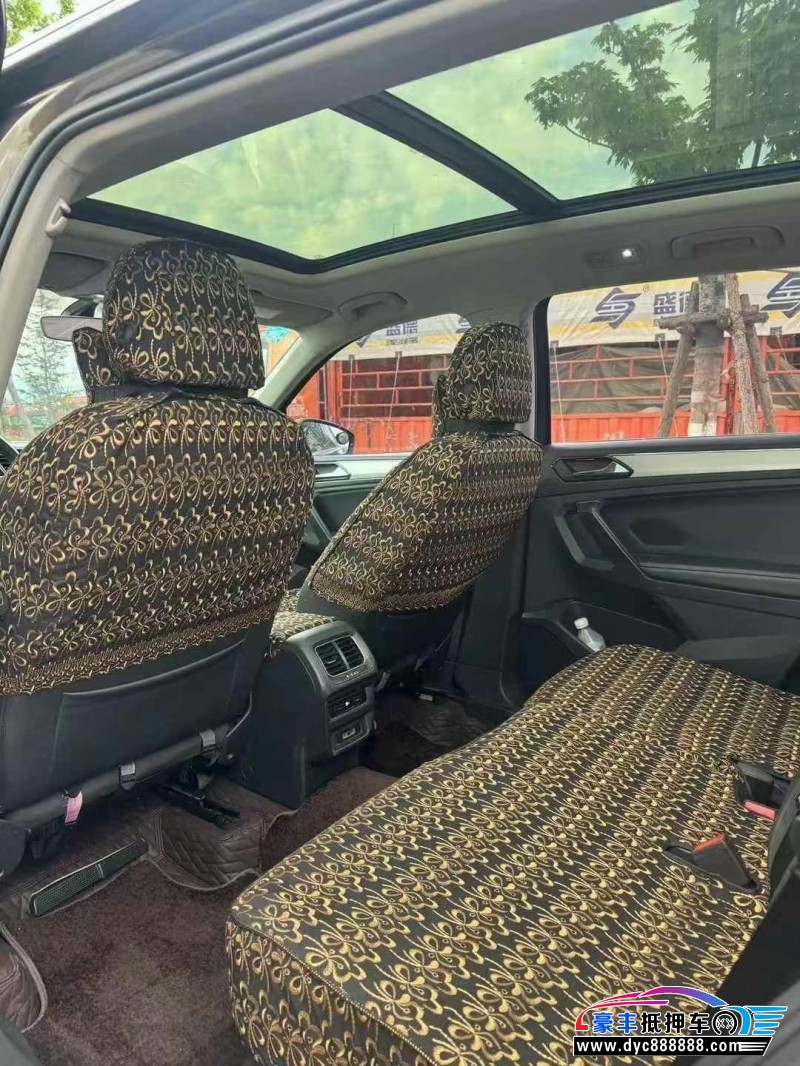 17年大众途观L轿车抵押车出售