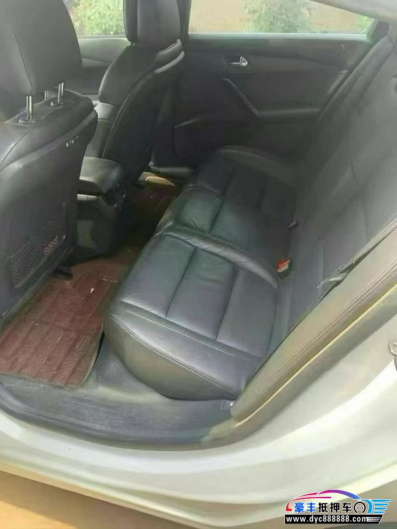 14年标致508轿车抵押车出售