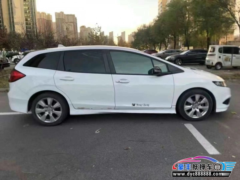 16年本田杰德轿车抵押车出售