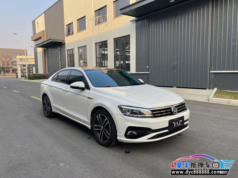 20年大众凌渡轿车抵押车出售