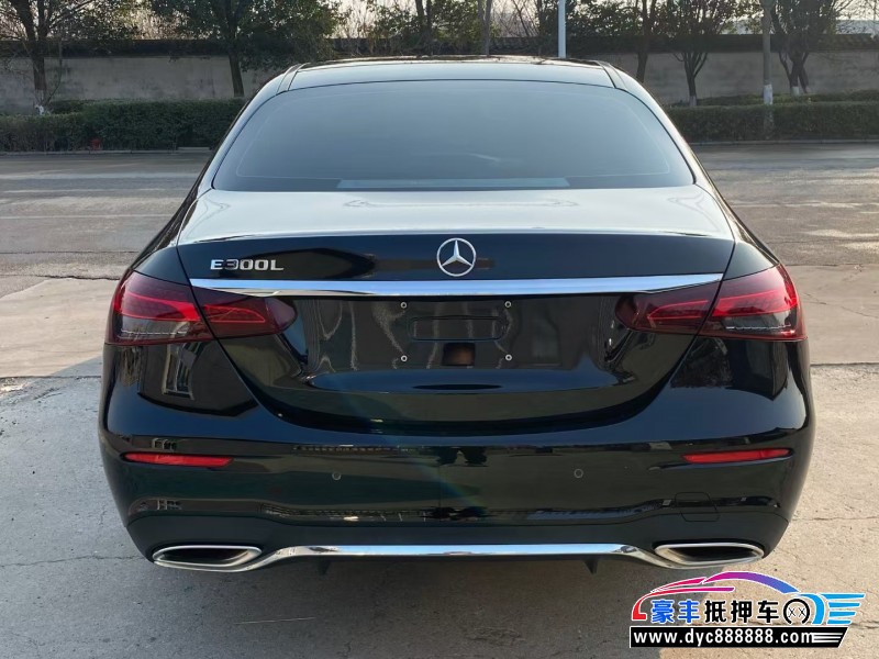 23年奔驰E轿车抵押车出售