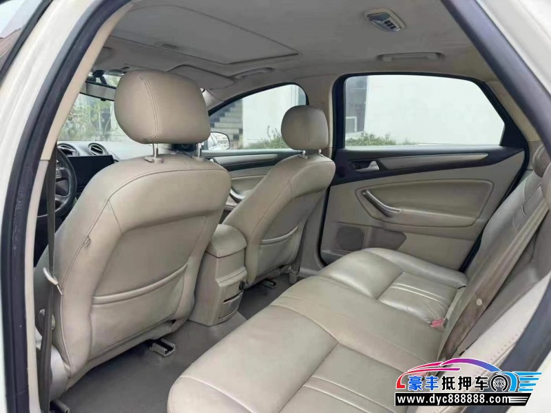 13年福特蒙迪欧轿车抵押车出售