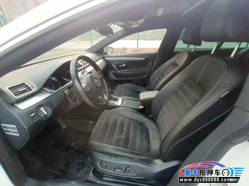 17年大众CC轿车抵押车出售