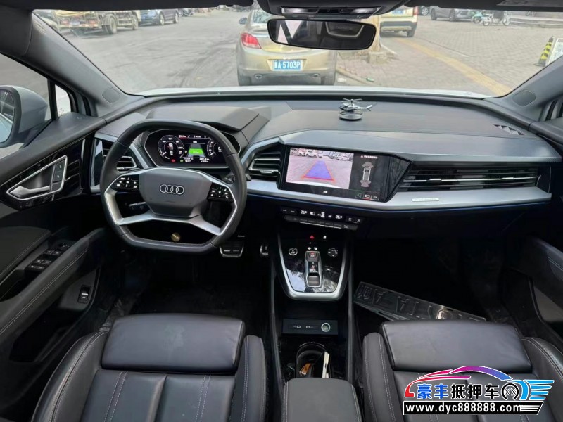 24年奥迪Q4轿车抵押车出售