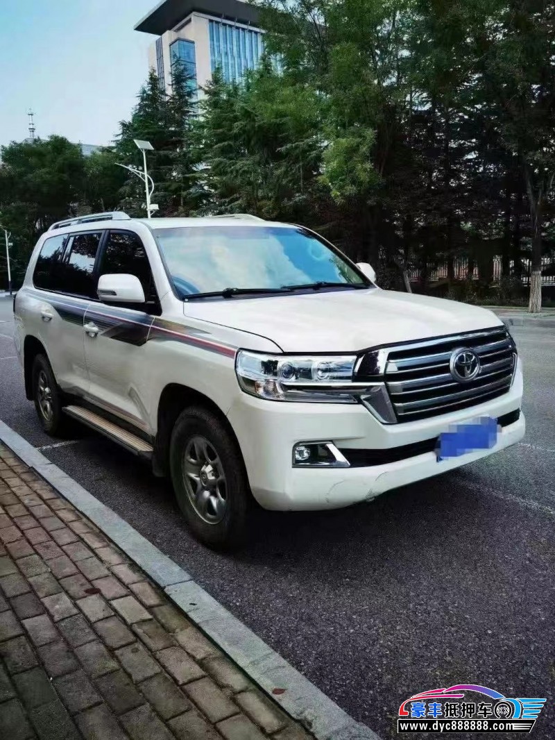 16年丰田兰德酷路泽（陆巡）轿车抵押车出售