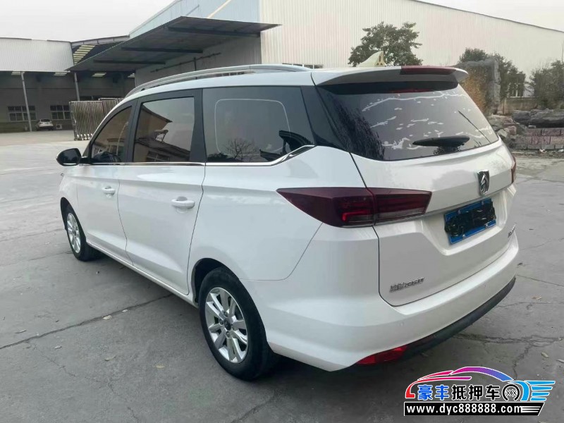 19年宝骏宝骏360轿车抵押车出售