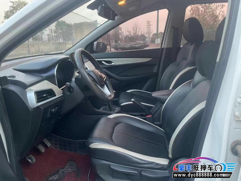 19年宝骏宝骏360轿车抵押车出售