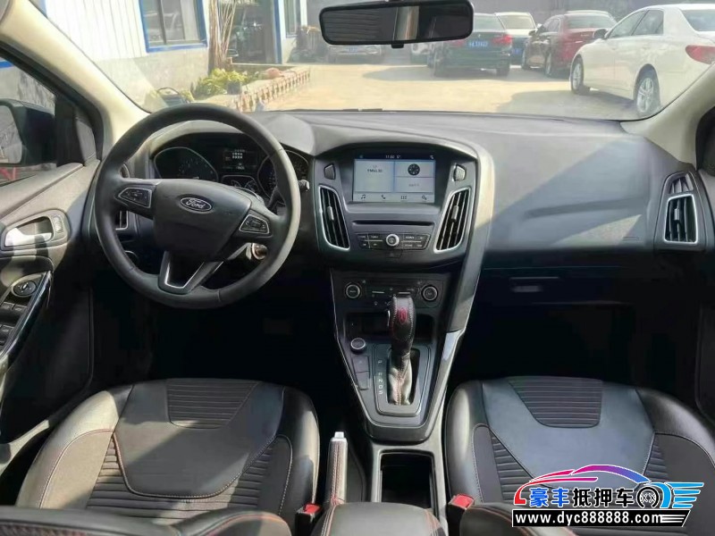 17年福特福克斯轿车抵押车出售