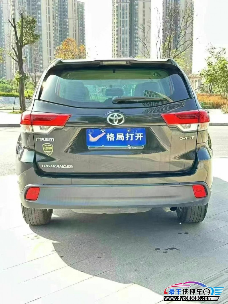 21年丰田汉兰达轿车抵押车出售