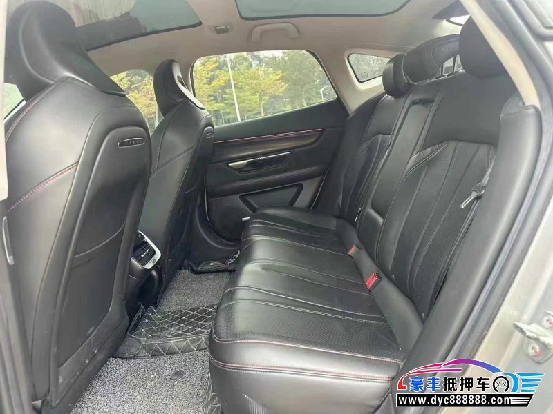 21年小鹏汽车P7轿车抵押车出售