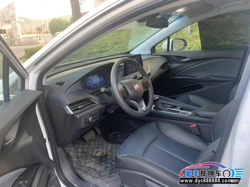 24年别克微蓝轿车抵押车出售