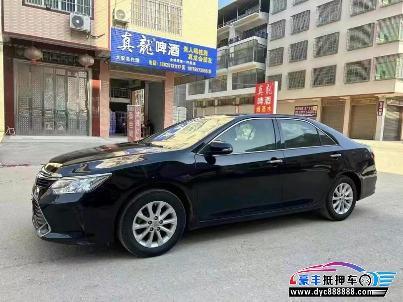 15年丰田凯美瑞轿车抵押车出售