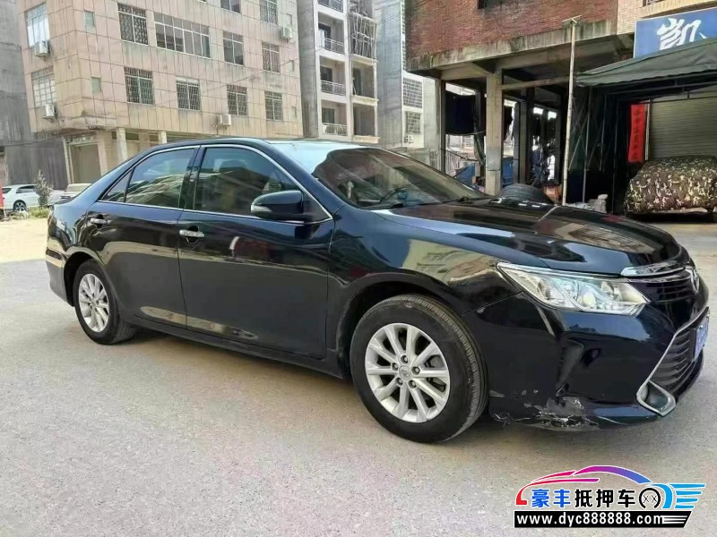 15年丰田凯美瑞轿车抵押车出售