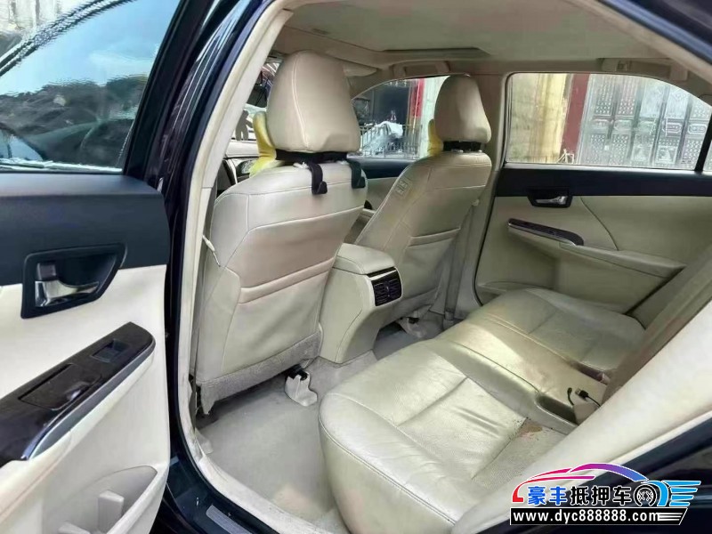 15年丰田凯美瑞轿车抵押车出售